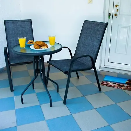 Modern Studio 20 Meters From Sea. Garden View. * Nea Kallikrateia